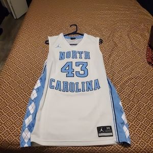 North Carolina Tarheels Basketball Jersey